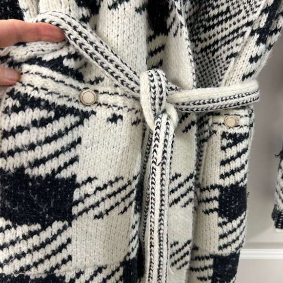 NWT White House Black Market Plaid Sweater Coat - Picture 5 of 8